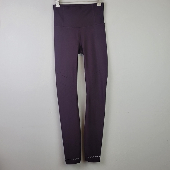 LULULEMON Zoned In Tight Leggings Full Length 2019 Mid Rise Mesh Senseknit 4 - Picture 12 of 12